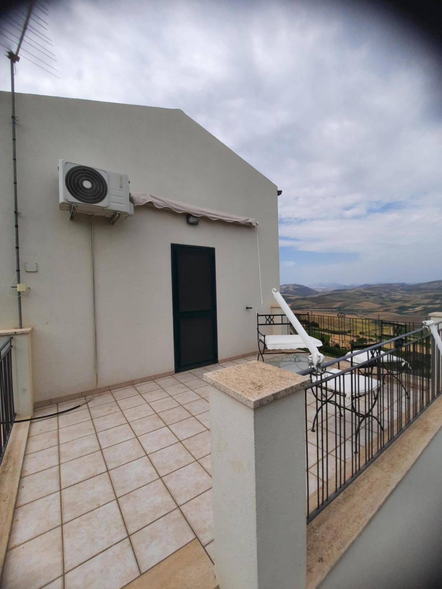 Belvedere Santa Margherita di Belice Екстер'єр фото