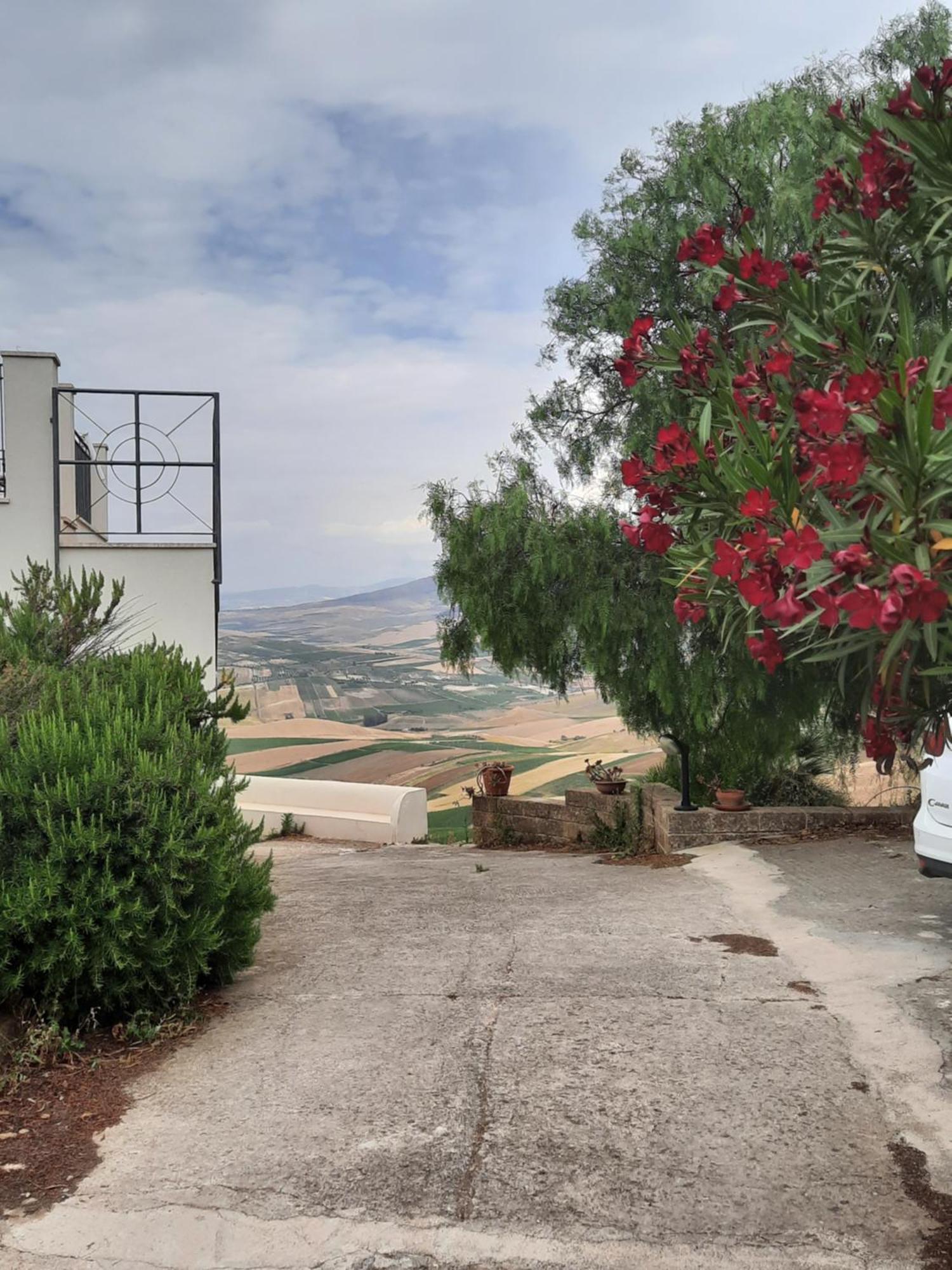 Belvedere Santa Margherita di Belice Екстер'єр фото